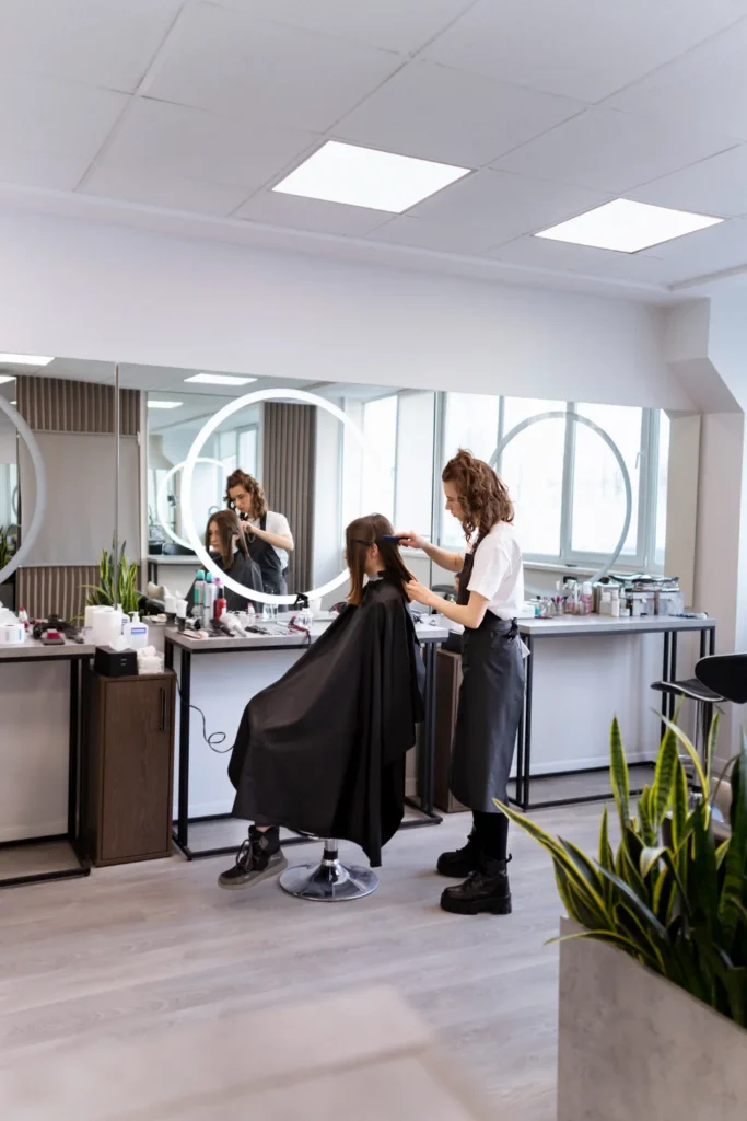 Beauty Salon 